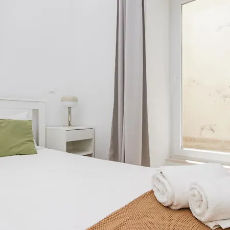 Lopes Apartment